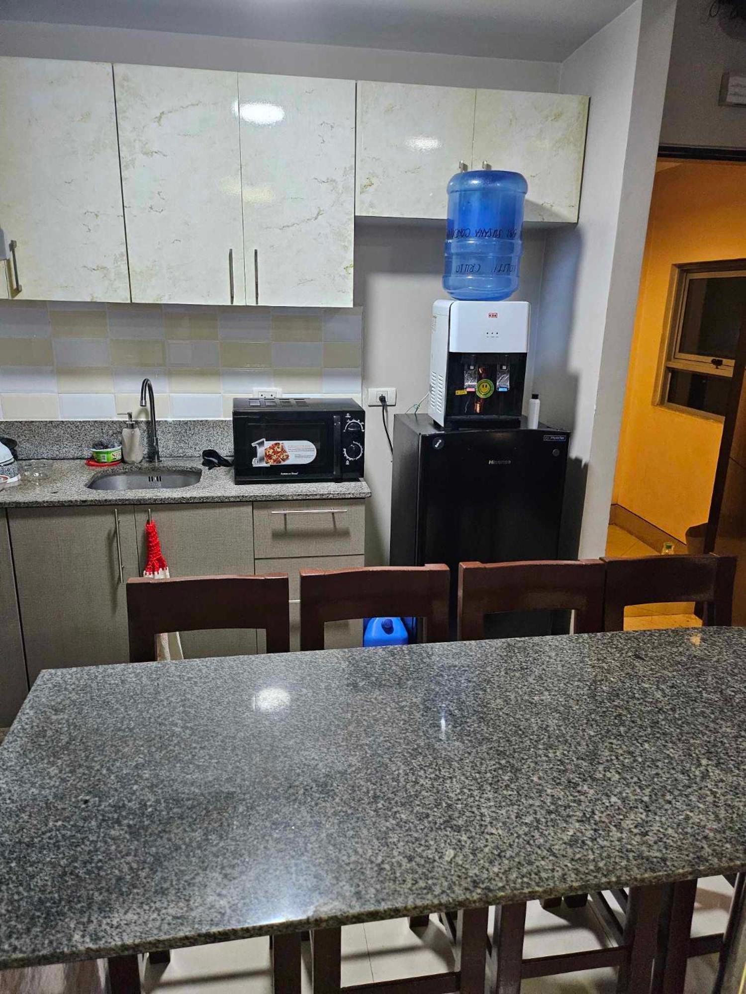 Cubao Manhattan Heights Unit 5A Tower C Quezon City Esterno foto