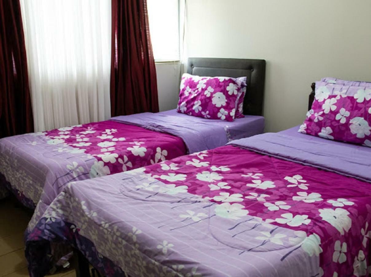 Cubao Manhattan Heights Unit 5A Tower C Quezon City Esterno foto